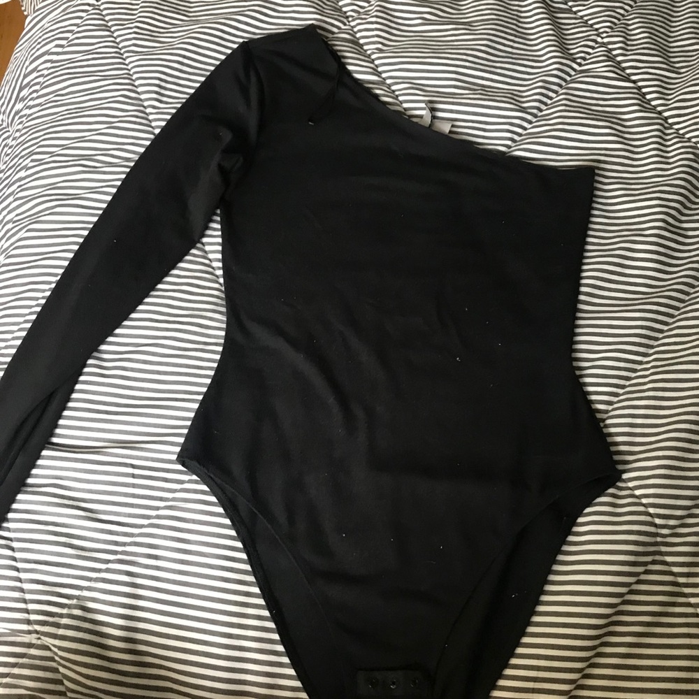 One sleeve bodysuit